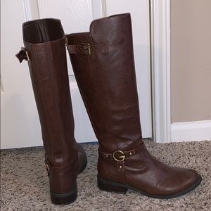 Guess leather boots